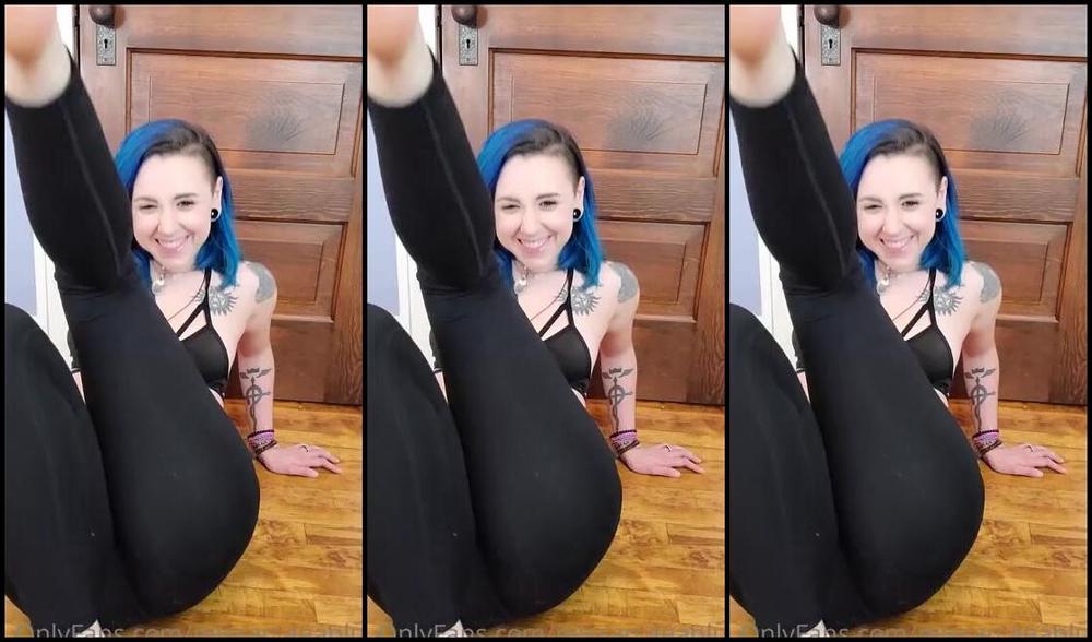 Missarcanaplus Nicknamed Missarcanaplus Onlyfans Videos And Then A Little Apology Video I Made I Made This Set When I Started To Get Sick And I T 2