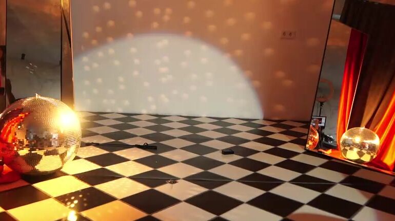 "meganmeow" meganmeow_mm 12062024 (2) Web Cam