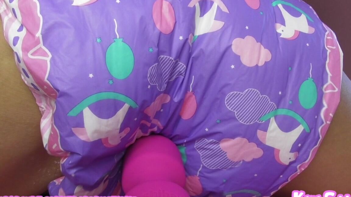 Kiki Cali Daddy Makes Me Squirt In My Diaper Pov