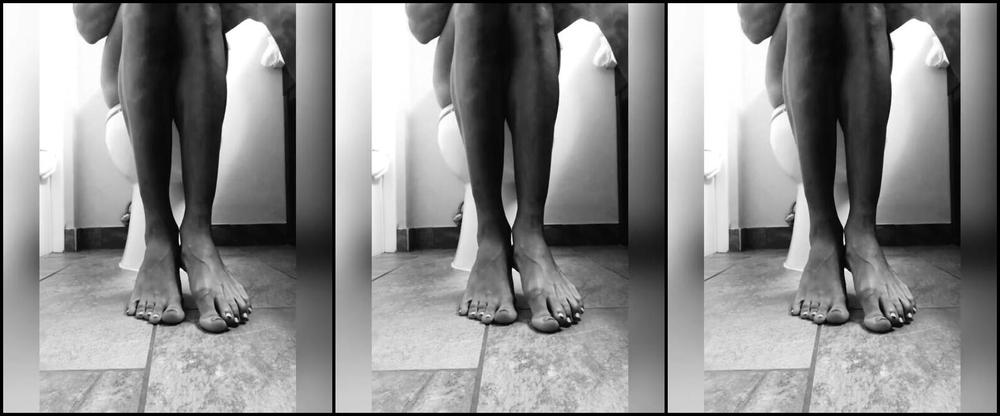 Toesbyayla Onlyfans Veiny Wiggly Toes With Tit Flashes Say No More