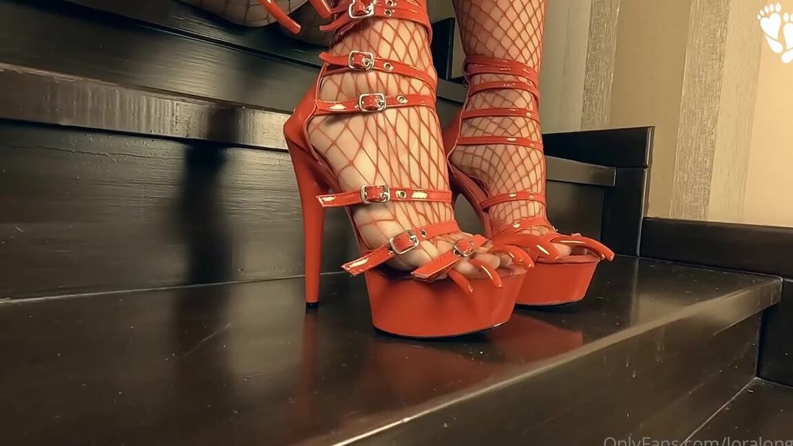 Lora Long Nails Nicknamed Loralongnails Onlyfans Completely Red Long Nails High Heels Stockings