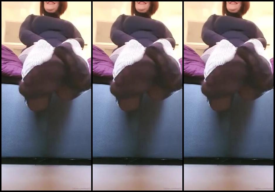 Miss B Nicknamed Missb52S Onlyfans 11 09 2020 Putting My Nylon Coverd Feet Into Leather Boots