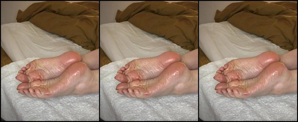 Mimisfeet1 Aka U81134601 Onlyfans Feeding Time