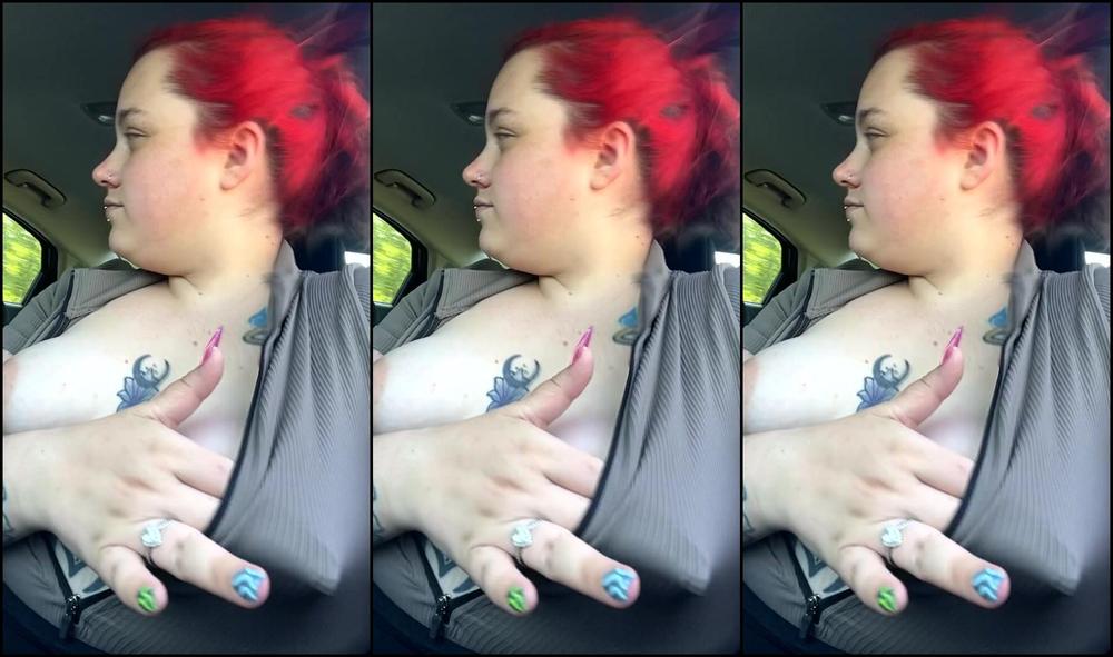 Lotusbabylynn 3351514067 06 07 2024 Flashing In The Car On I 95 Lmao