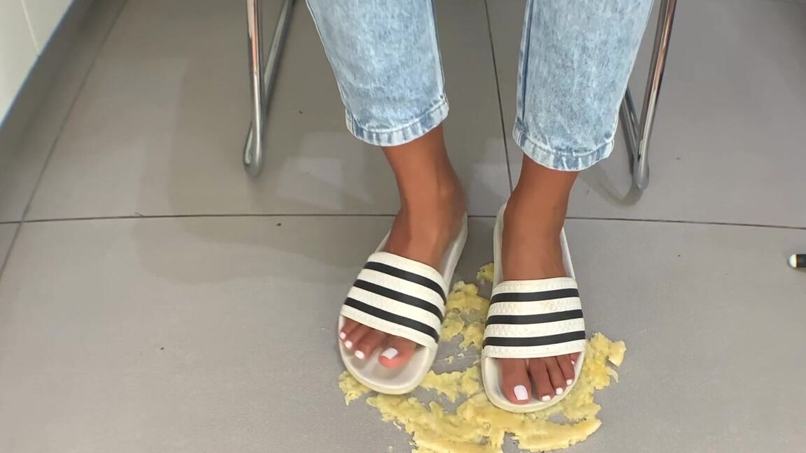 Princess Enola I M Gonna Make You Eat This From The Floor Then You Will Thank Me