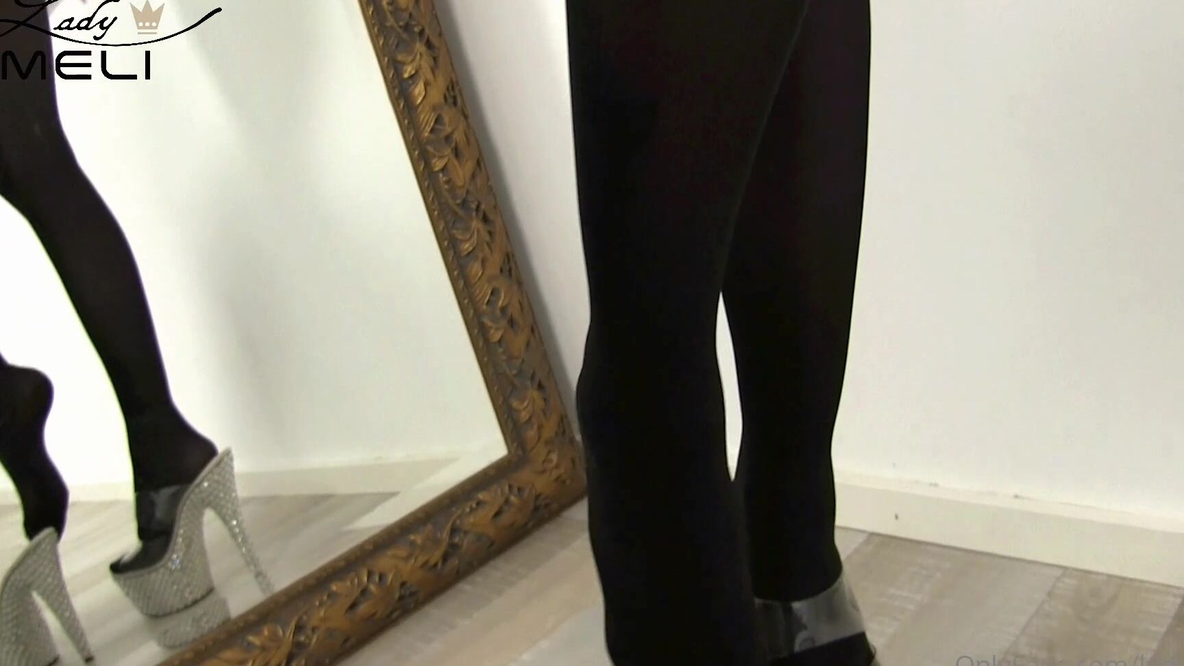 Ladymeli Deine Nylonsucht Fickt Dich Wenn Du Nylons An Einer Frau Siehst Dreht Dein Kleines Devot