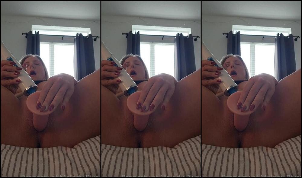 Melodyriversnoppv Video I Got So Horny At The Gym