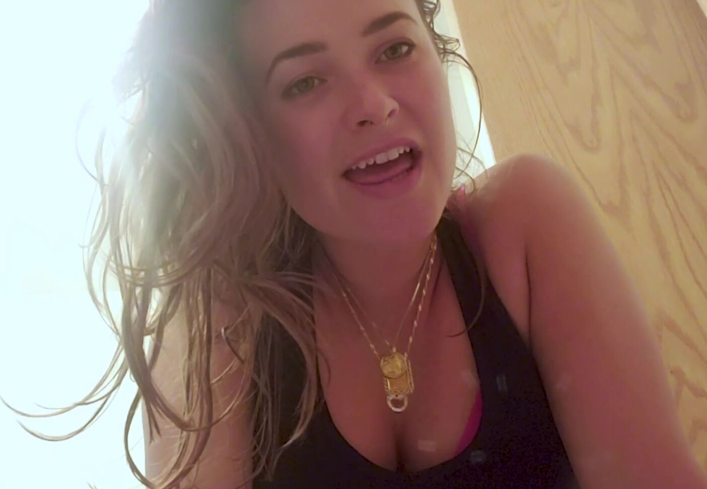 Giantessclips Check Out Goddess Talia In Goddess Talia S New Pet Https Onlyfans Com Goddesstalia