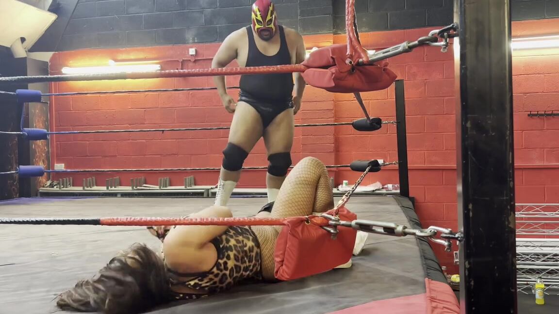 Nadia Sapphire Nadia Sapphire Gets Destroyedp