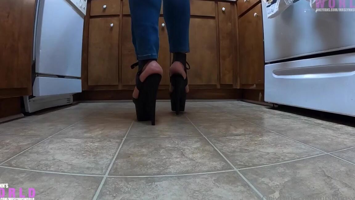 Auntie Lynn Nicknamed Mrslynnsworld Onlyfans I Know I Said I Was Going To Wait Till Later To Post This Video But