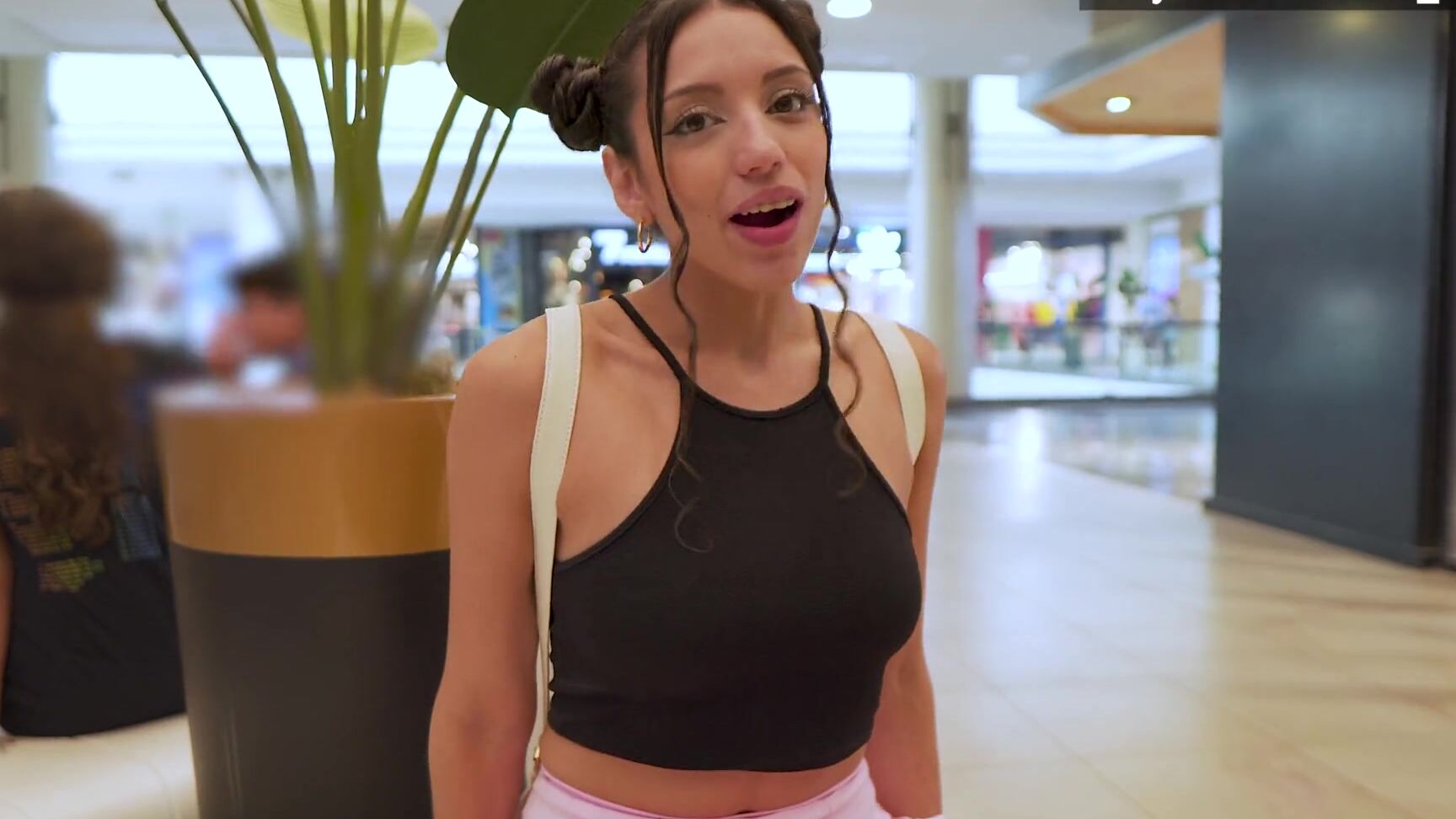 "Hot_ruby_official" Lush, Public, Mall, Stepbrother, Stepsister, Argentina, Ruby, Hot Ruby, Lovense, Control, Public Masturbation, Chile, Shopping, Shopping Mall, Orgasm, Publico, Suggest Hot ruby official Stepbrother controls my ORGASMS IN PUBLIC at