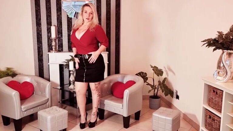 Big Boobs,Big Tits,MILF,German,Tit Worship sandybigboobs lovely milf tits ManyVids