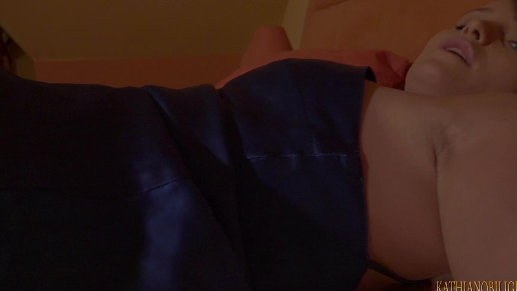 Mother, Mommy, Virtual, Blonde, POV, Incest, Silk, Son, Mom, MILF Kathia Nobili - Sometimes the bad situations become to be the sweetest moments SiteRip