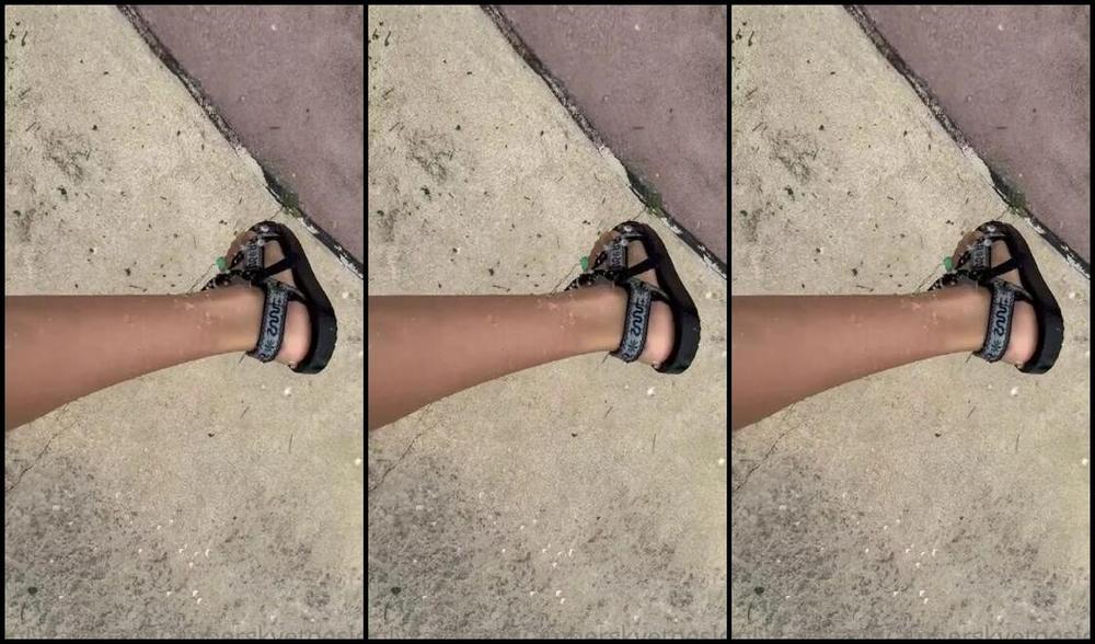 Atoesies Nicknamed Atoesies 08 23 2023 Onlyfans Video Grassy Feet