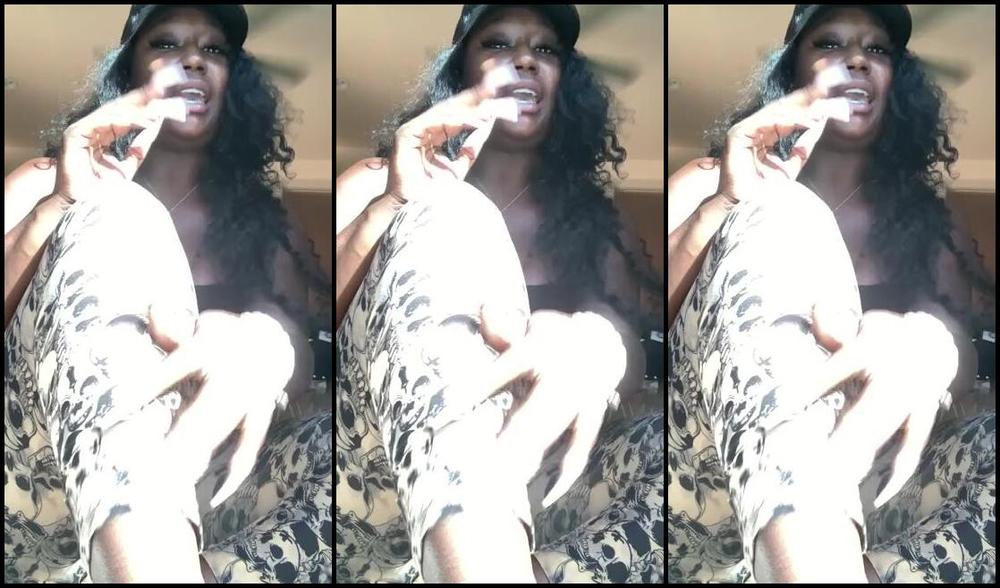 Mistress Gabby Nicknamed Blackgabbydoll Onlyfans Happy Halloween Money Makes My Pussy Cum Little Treat In Dm 4000 Big Treat In