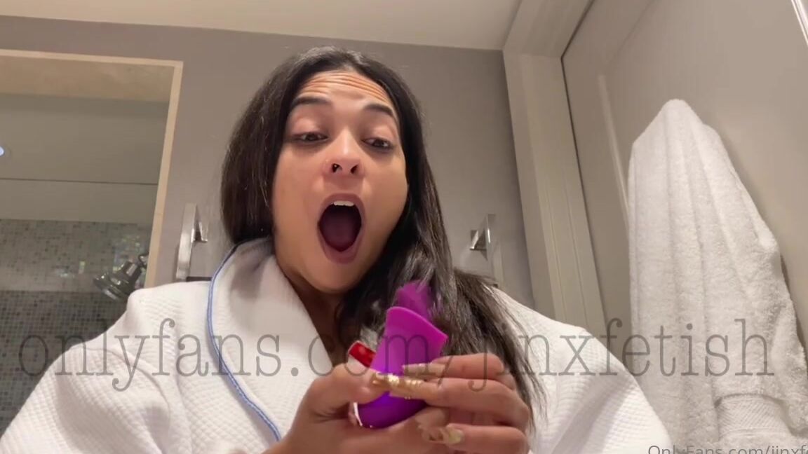 Jinxfetish Nicknamed Jinxfetish Onlyfans One Of My Favorite Foot Boys Bought Me Some Toys To Play With From My Amazon Wishlist I Knew He Wan