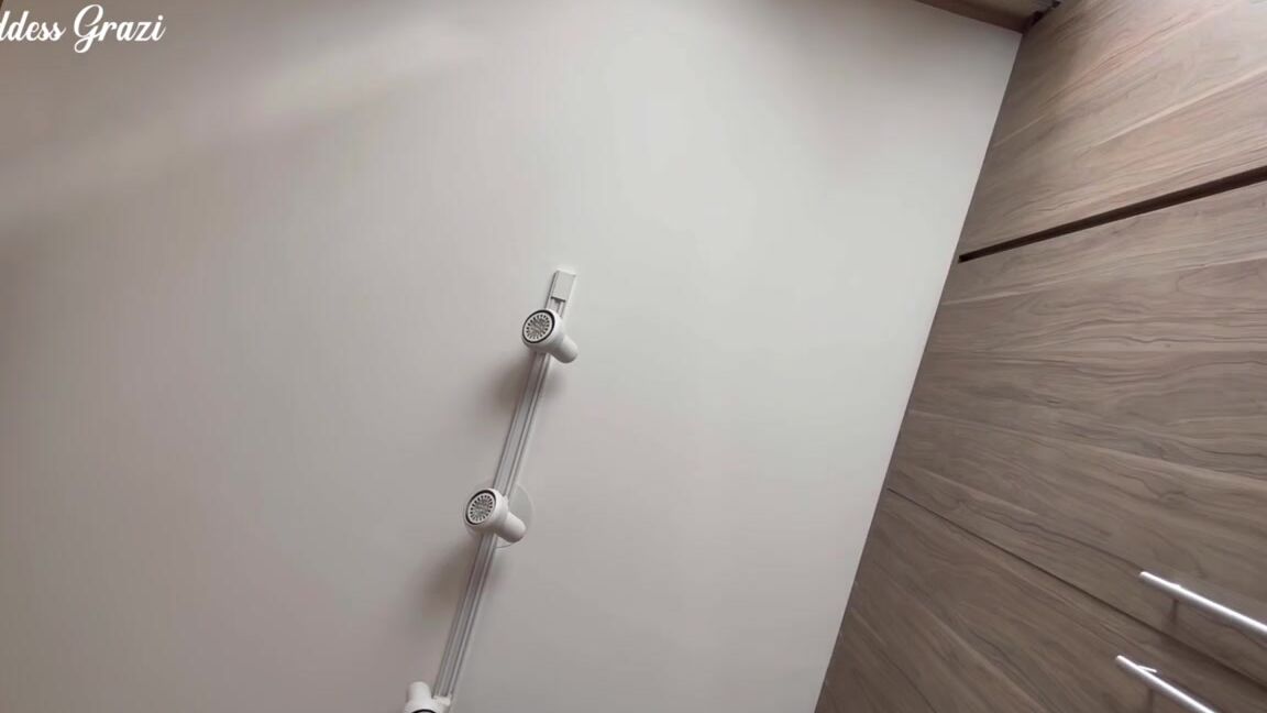 goddess grazi only stepping on your face goddess grazi mp4 hd 1080p Clips4Sale