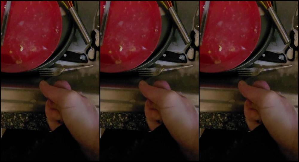 "Massage Rooms" Piss, Pov, Desperate, Suggest Massage Rooms Desperate piss all over the dirty dishes before washing them Pornhub