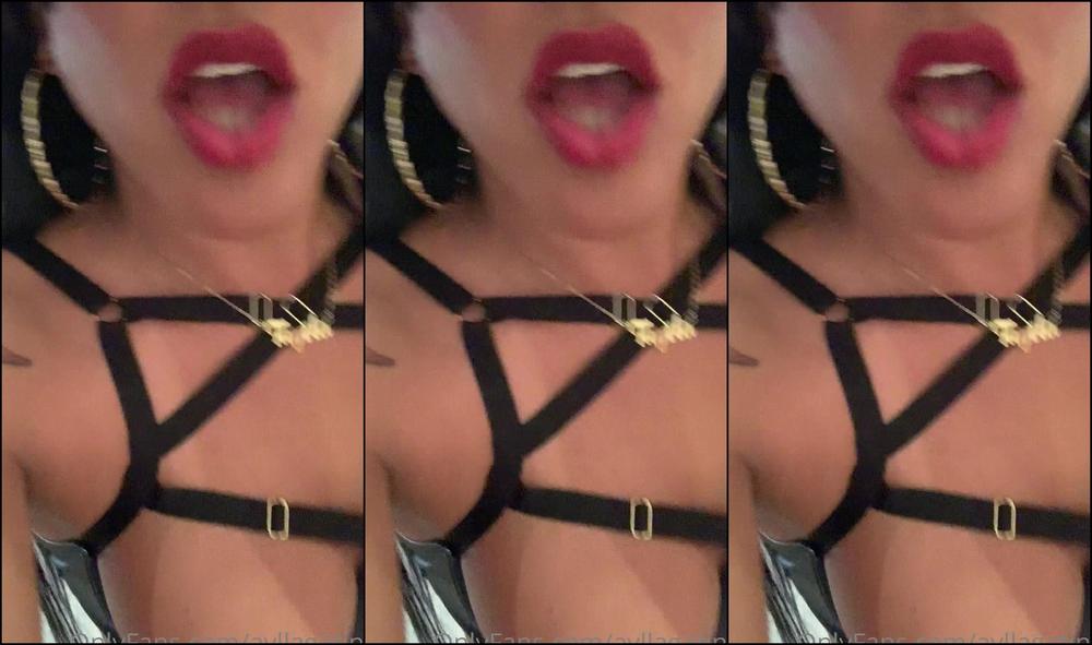 Ayllagatina At Home Alone Waiting For A Slave To Arrive And Thinki