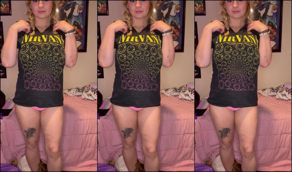 Chloerosesamantha 3213969254 02 23 2024 Lol Ignore The Tv Noise In The Background Wasn T Paying Attention