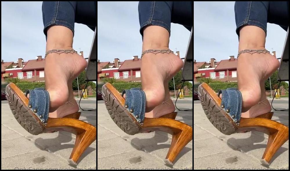 Solesmad Fetish Queen Aka Solesmadvip Onlyfans I M Sexy In Mules And You Are Drooling For My Dangling Like Always