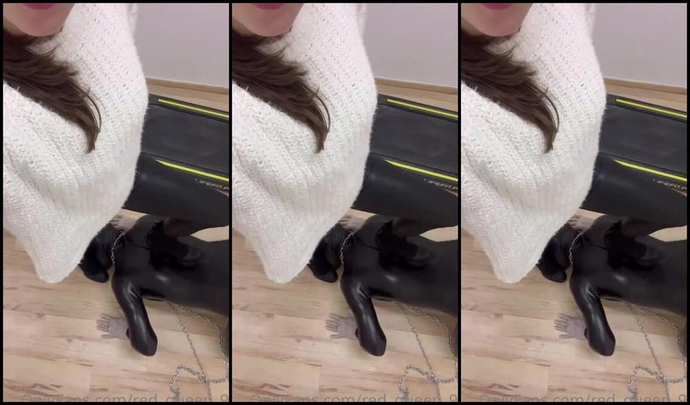 Red Queen Nicknamed Red Queen 94 Femdom 11 26 2022 Onlyfans Video Good Morning Objects