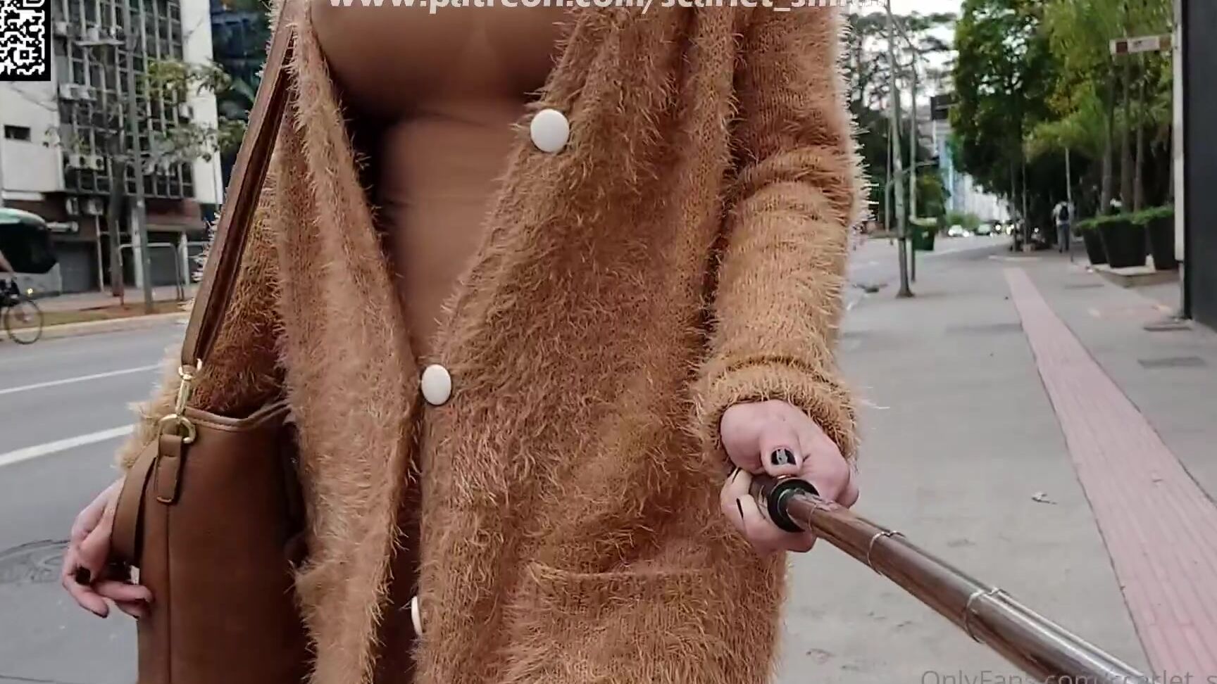 Scarlet Smith Transparency And Bottomless At Faria Lima