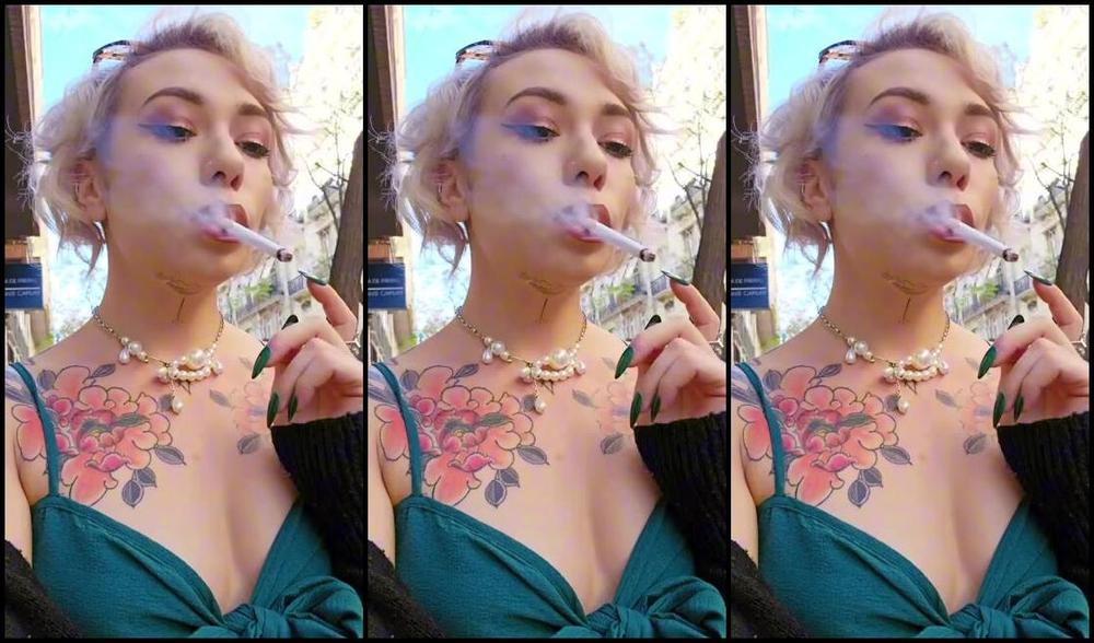 Queen Kinkerbell Nicknamed Kinkerbell23 Onlyfans Take A Walk With Me Something A Little Different With A Classic Crush At The End Zj