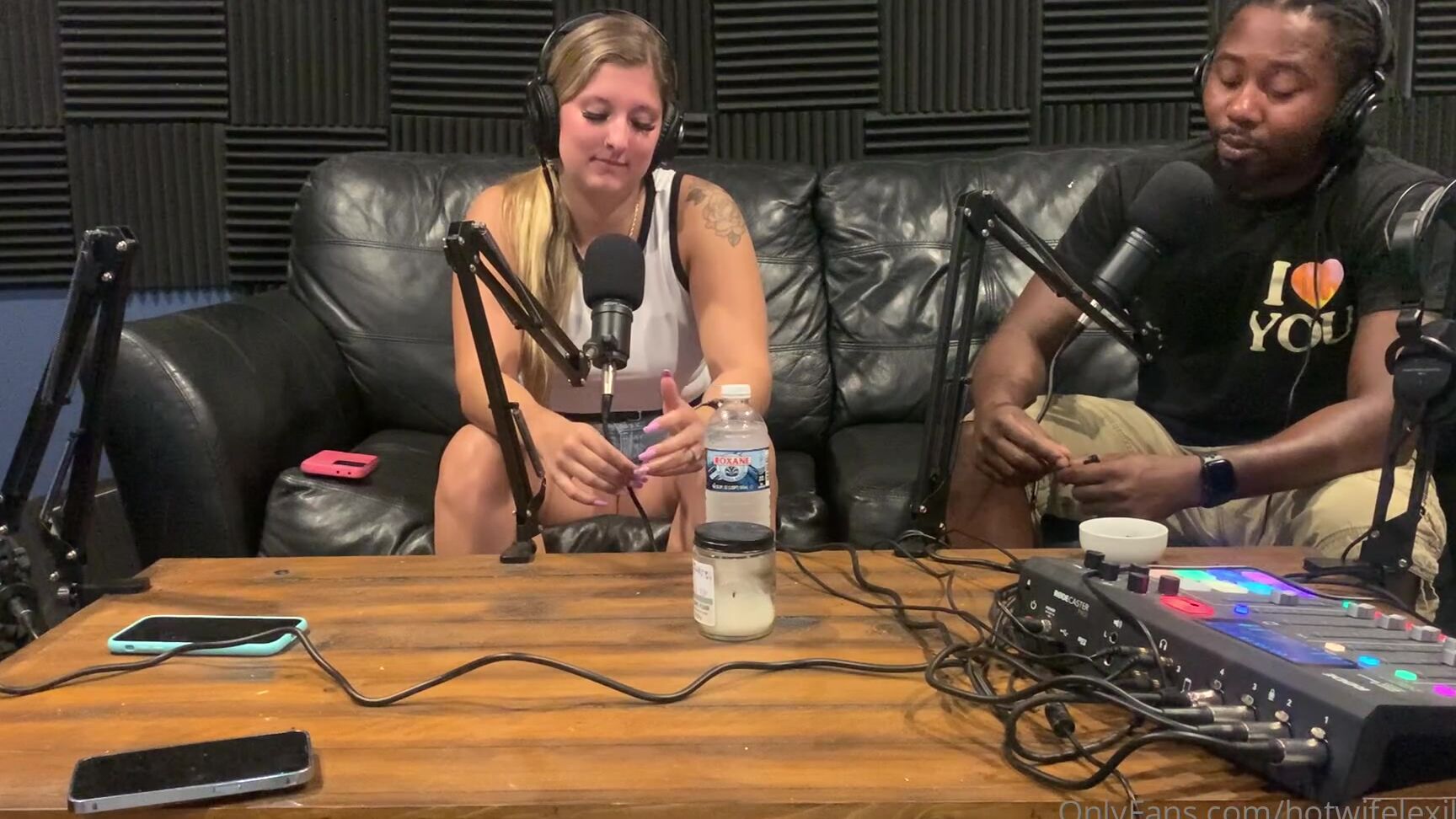 Hotwifelexilovex Lupeandmicha My First Podcast Ever It Was So Much Fun