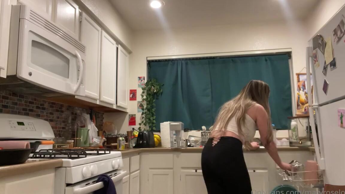 Mary Rose Love Nicknamed Maryroselove69 Onlyfans Video 2467