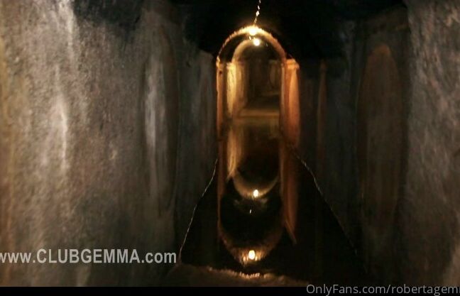 Roberta Gemma Onlyfans Roberta Gemma Hannibal Blow Job La Seria Continua Ma Non Liberate La Bestia Video