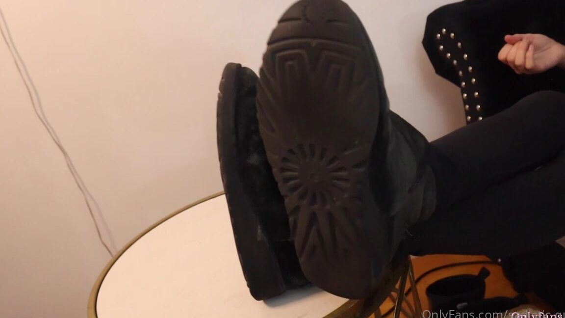 Sadistic Queen My Collection Of Dirty Ugg Boots Hd P