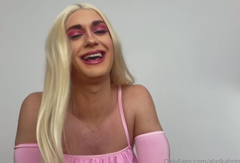 Goddess Alaska Nicknamed Alaskahotmess Onlyfans Dont Ever Forget That Im Alpha I Make The Rules Here You Listen And You Obey Im A Fuc Lr Premium