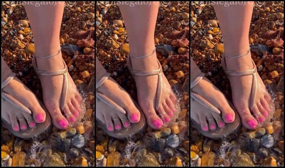 Footsiegalore Onlyfans Seaside Sunday The Sound Of The Sea And Feeling It Swirl Around My Toes And Soles Is Just Heavenly C