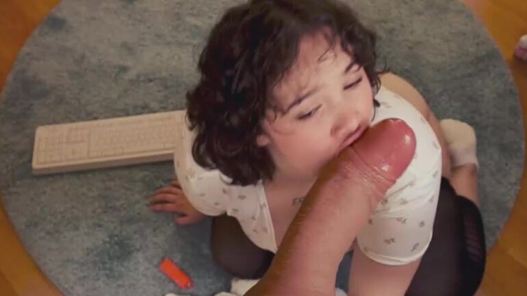 Chery_lady22 4th October web cam