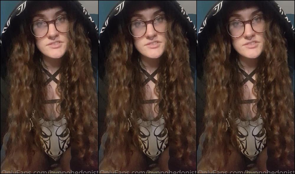 Hypnohedonista Everyone Knows Witches Turn People Into Animals And Judging By The Way You Cant Help But