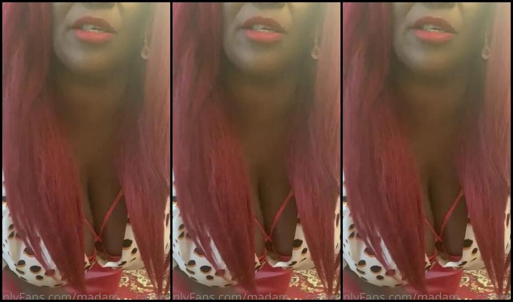 Madam Caramel Onlyfans Caught Pepping In The Ladies Toilets Now You Will Become My Slave