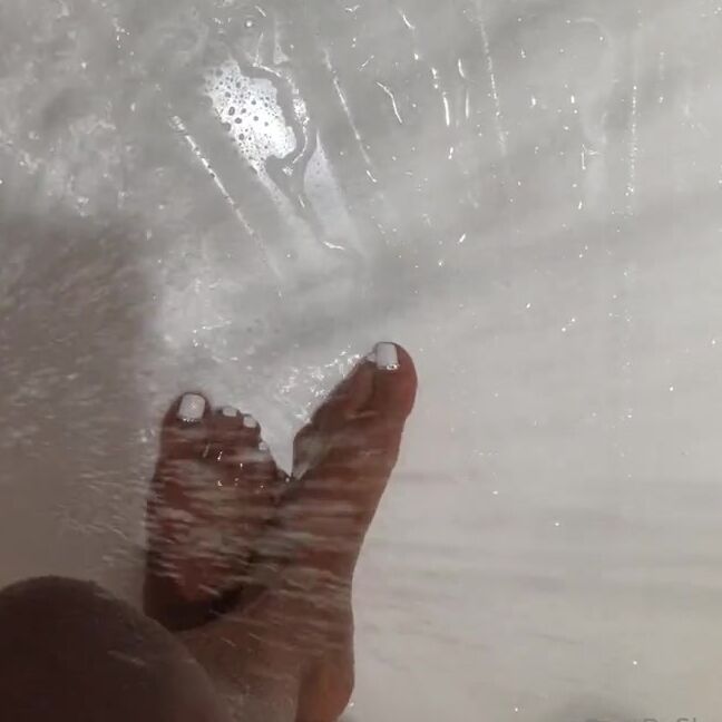 Feetbysherri Onlyfans Shower Time