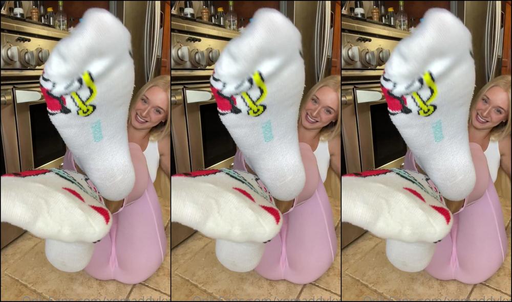 Xomaddykxo Stroke To My Socks Slut You Ll Be Lucky If I Even Allow You To Cum But You Re Not