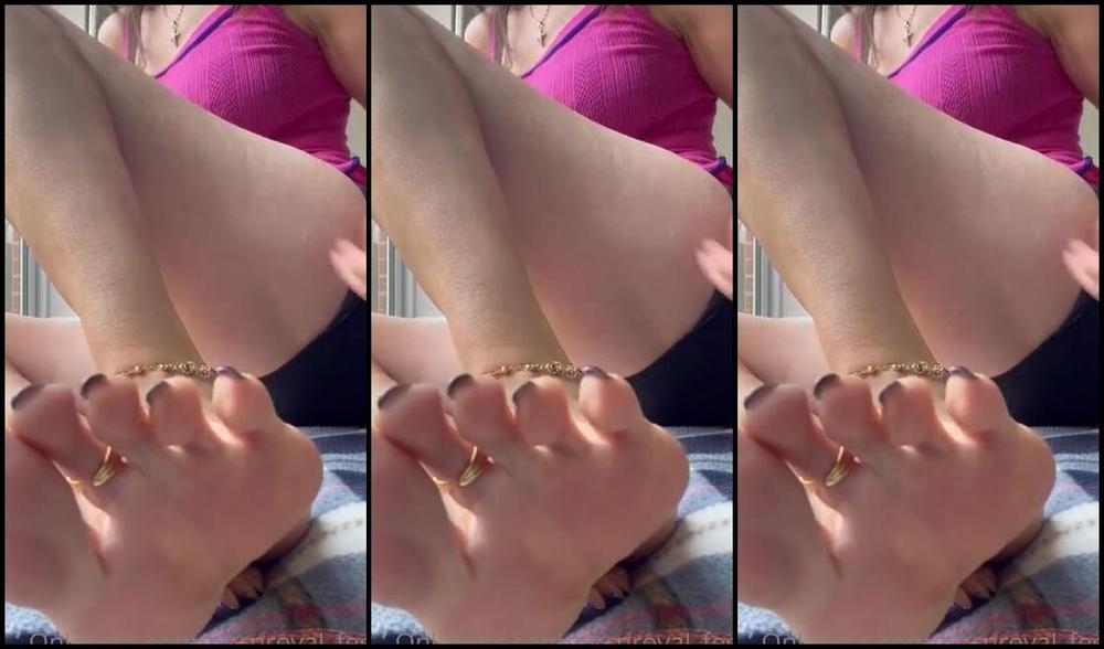 Bornroyal Feet Onlyfans You Are Licking My Sweaty Feet In Preparation For My Joi You Get To Lick My Feet Twice Sweat And