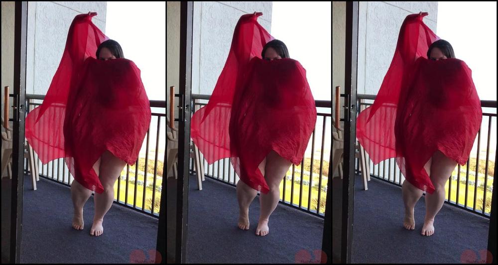 Jessisamessvids Foxy Boxing With Jessenia Storm