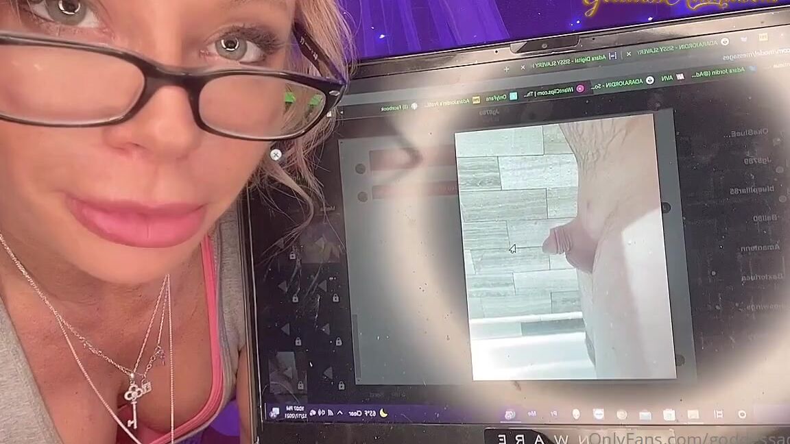 Goddess Adara Jordin Nicknamed Goddessadaraj 12 18 2021 Onlyfans Video Ohhh So You Want A Dick Rating From Goddess