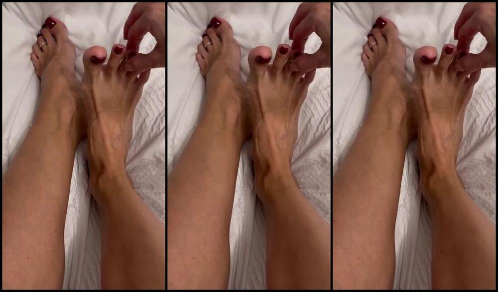 Heels Of Mine Nicknamed Heelsofmine 10 24 2024 Onlyfans Video To Make Sure My Feet Are Object Of Your Dreams I Need To Take Care Of