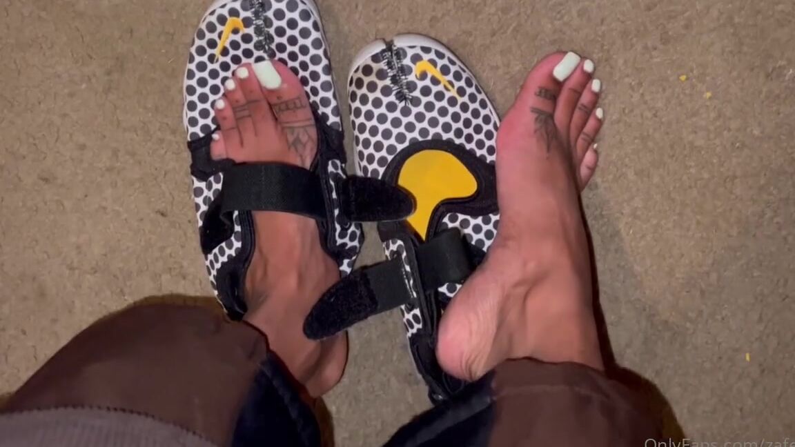 Zafeetllc Onlyfans Stinky Feet Shoes