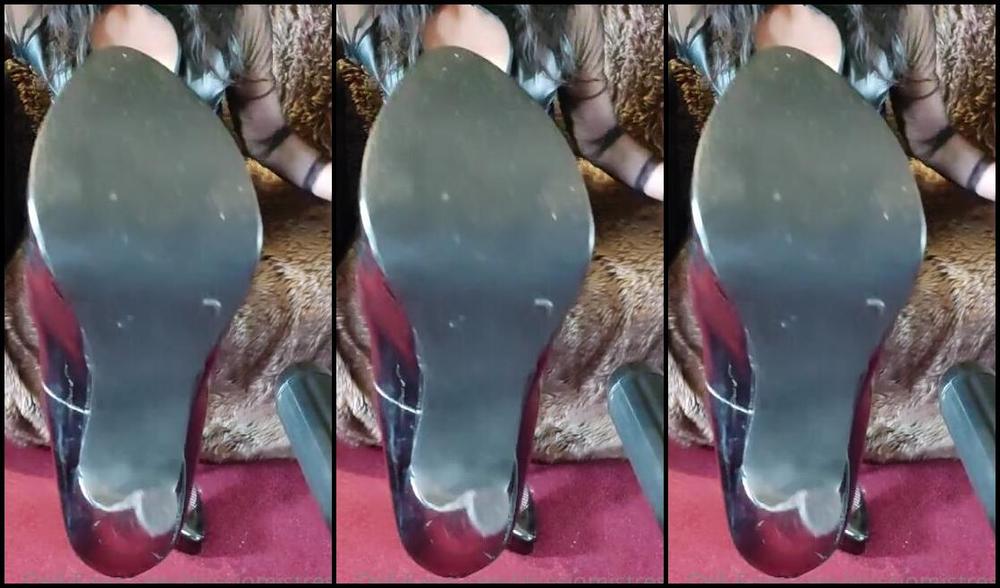 Miss Jo Mistress Nicknamed Missjomistress 06 12 2022 Onlyfans Video A Little High Heel Shoe Worship