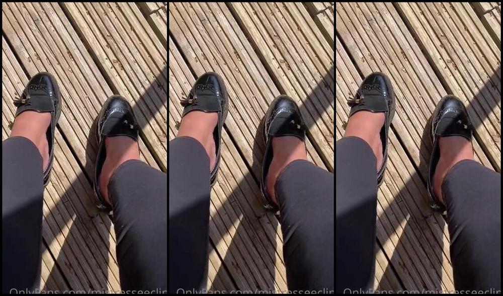 Mistress Eclipse Nicknamed Mistresseeclips Femdom 05 09 2022 Onlyfans Video Feet In The Summer Grass