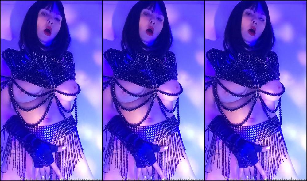 Raindegrey 2190784165 08 12 2021 Keeping Myself Entertained And Thinking Of You