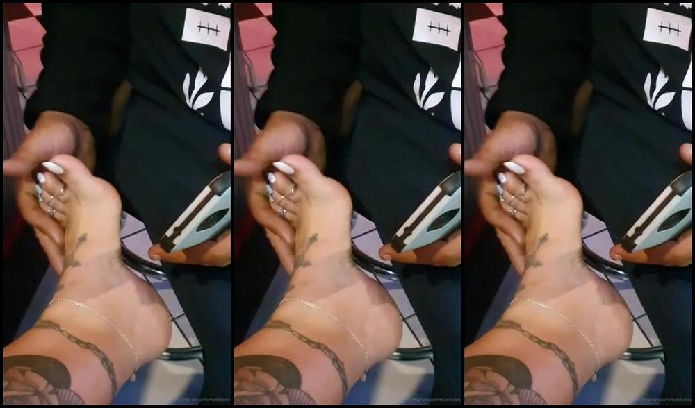 Msmaddy Aka Madsoles 1 Onlyfans The Foot Rub From The Guy At The Bar In Charlotte He Wanted To Suck My Toes But Not In The Barhe