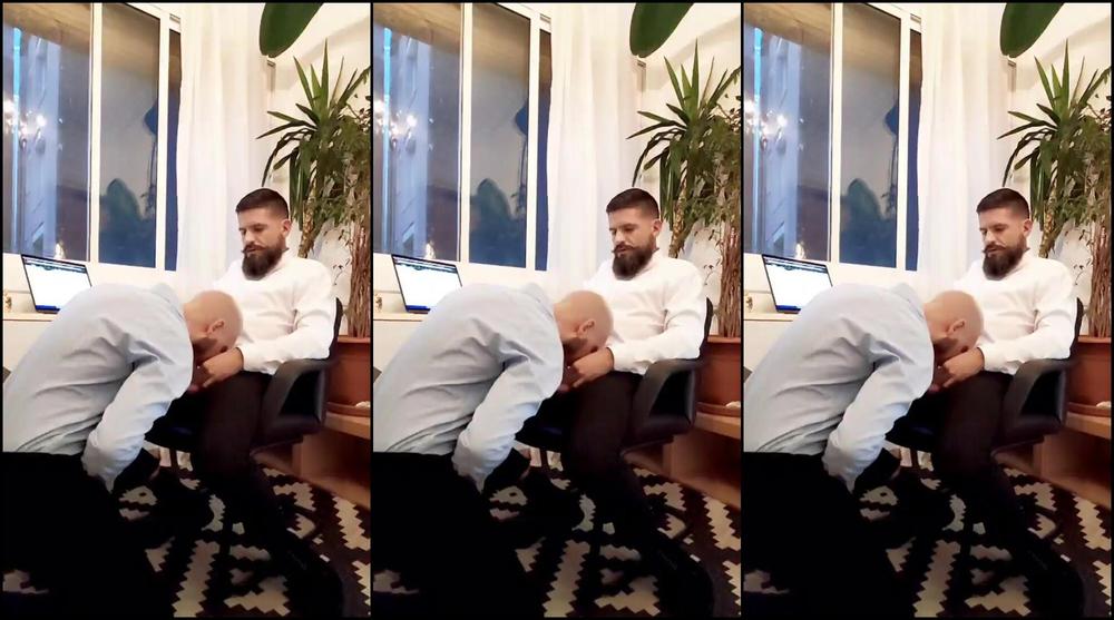 Twoguysonecam Nothing Better Than A Good Blowjob To Relax From A Hard Day At Work What Do You Prefer