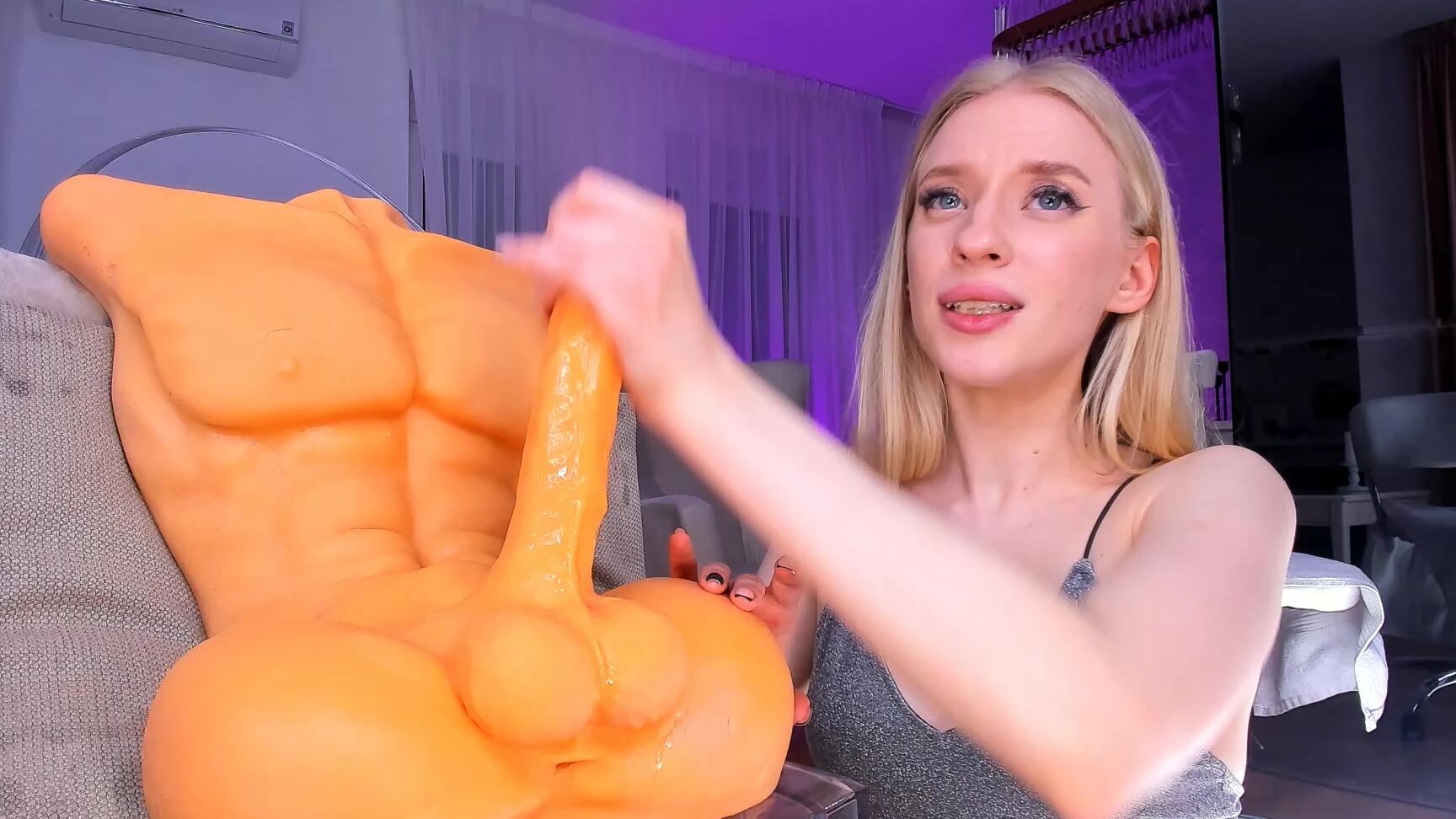 Jane Klein Joi Torso Worship